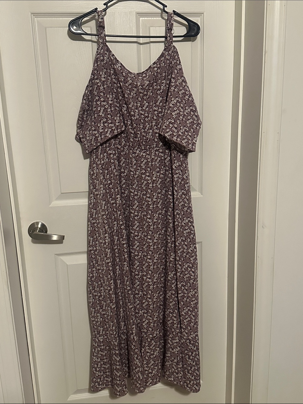 BloomChic Dusty Mauve Floral High-Low Maxi Dress size 18-20 - Picture 7 of 8